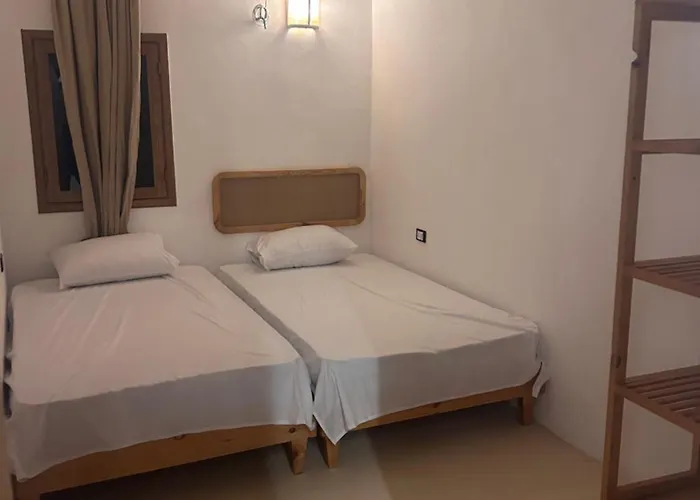 Dahabian Otel 3*